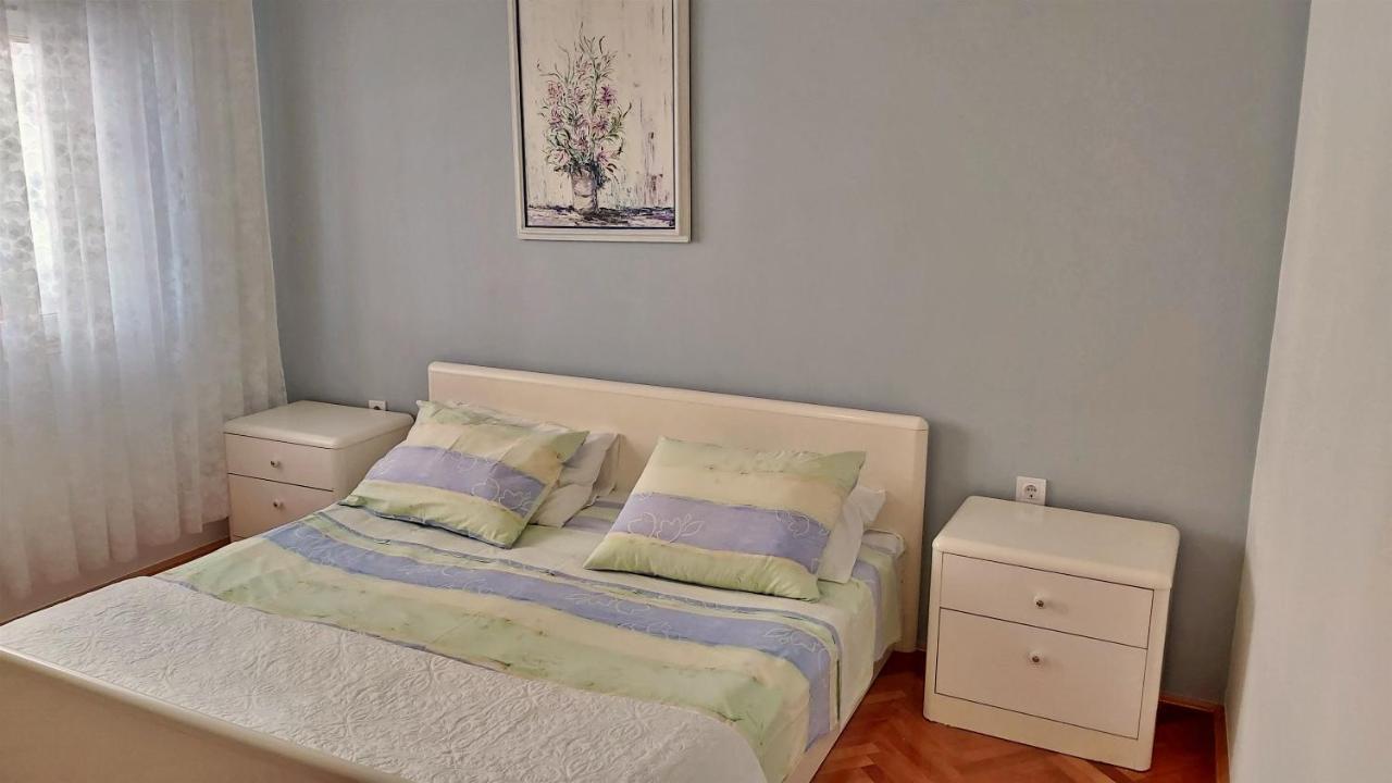 Apartment Cedo Omiš Exterior foto