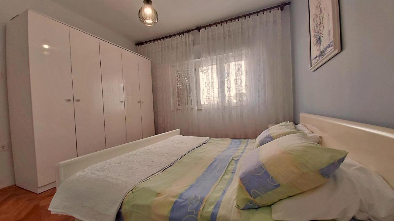 Apartment Cedo Omiš Exterior foto
